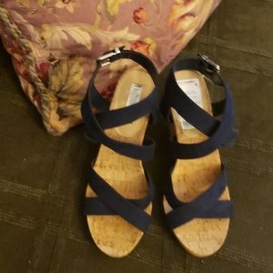 Brand new Inc ladies Sandals